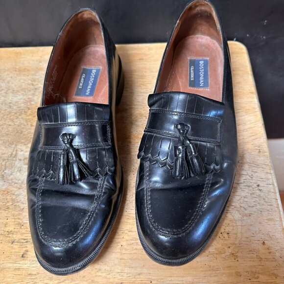 Bostonian Classics Kiltie Tassel Loafers. Black Size 10.5 EUC main image 10